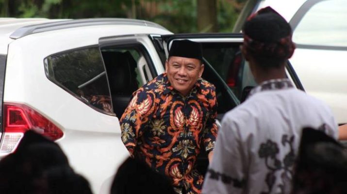 Berita Jambi Kebutuhan sarana transportasi jalan dan jembatan cukup mendesak di sejumlah desa di Kecamatan Batin VIII Kabupaten Sarolangun.