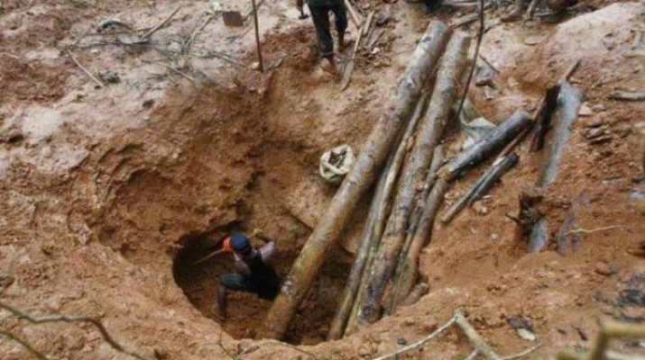 Tragedi tambang lubang jarum di Desa Simpang Parit, Kecamatan Renah Pembarap, Minggu (02/09) menelan 26 jiwa. Hal ini terungkap di hari kedua.