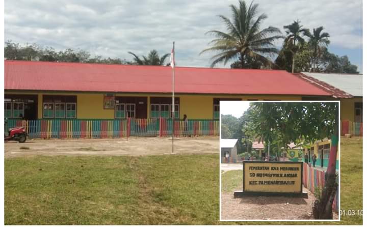 Setelah digantinya Kepala Sekolah SDN 148 Desa Karang Anyar, Kecamatan Pamenang Barat, mulai terlihat perbedaan. Pemandangan segar terlihat