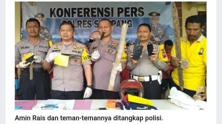 Amin Rais akhirnya ditangkap polisi dan dijebloskan ke penjara. Amin dibekuk, setelah dilaporkan menganiaya warga Sampang, Nawadi (34).