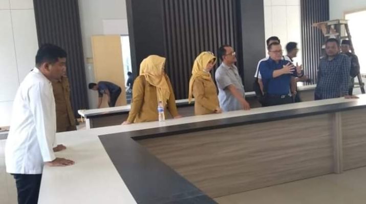 Berang... Gedung Baru Dewan Belum Rampung, Rocky Panggil Kontraktor