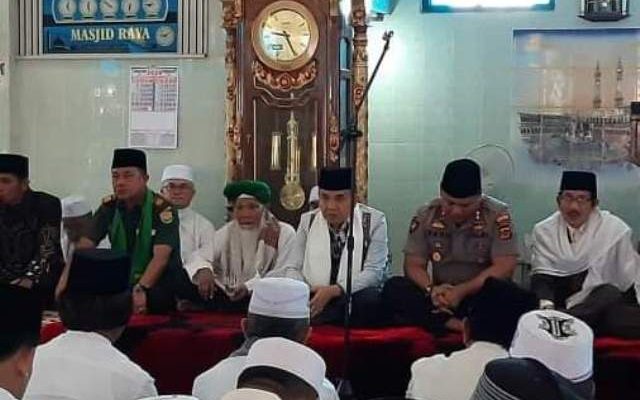 Bupati Kerinci Hadiri Tabliq Akbar Bersama Masyarakat 