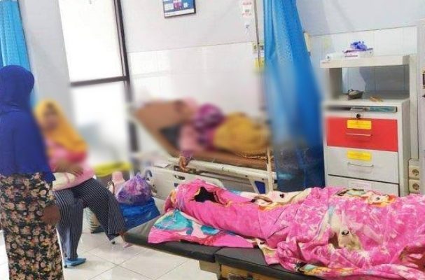 Diduga Makan Tumpeng Acara 7 Bulanan, Warga Keracunan Massal
