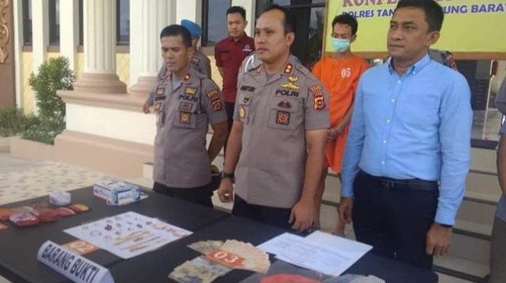 Curi Uang 50 Juta dan 15 Mayam Emas, Pelaku Judi Online Dibui 7 Tahun