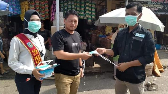 Cek Endra Bagikan 2000 Masker Gratis