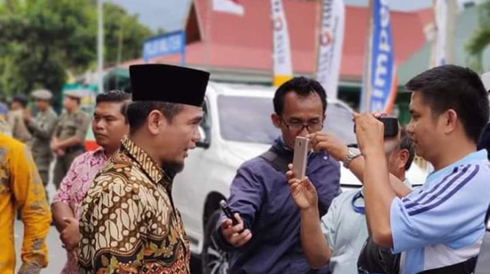 Pasar Masih Ramai, Ketua DPRD : Kurangi Aktifitas 