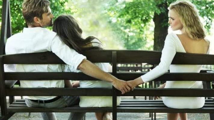 Pasca Cerai, Ternyata Simpanan Sang Suami Adalah Sepupunya Sendiri