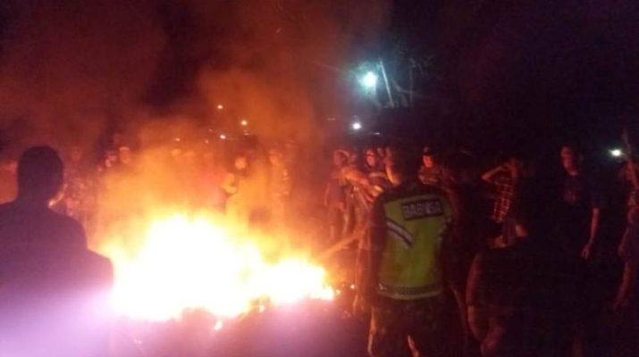 Penangkapan tersangka, berbuntut panjang. Kronologi penembakan di Karmen, Jumat (29/05/2020) berbuntut aksi blokir jalan Sarolangun.