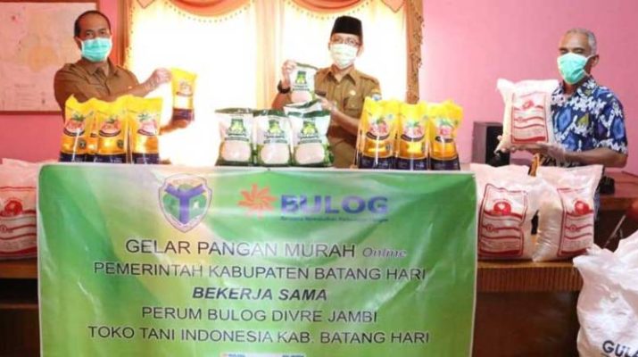 Untuk mengatasi dampak covid-19 saat ini, demi membantu kebutuhan masyarakat, Pemkab Batanghari siapkan pasar murah secara online.