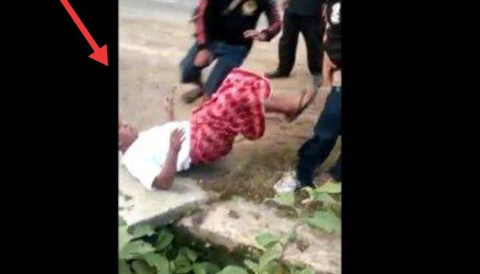 Media sosial tengah heboh. Viral kiai dipukul hingga terjungkal, ormas diduga pelakunya dengan latar belakang aksi penyetopan truk. 