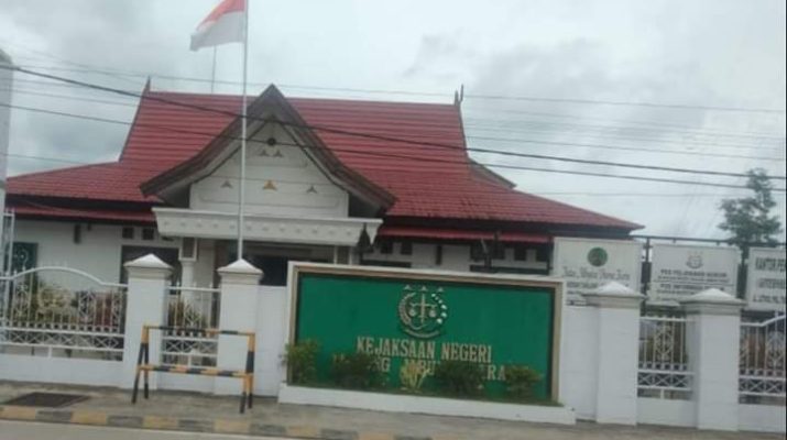 Datangi Kejaksaan Tanjabbar, Kades Teluk Kulbi Minta Klarifikasi