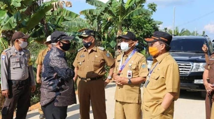 Kadis PUPR Provinsi Dampingi Gubernur Jambi Tinjau Jalan 