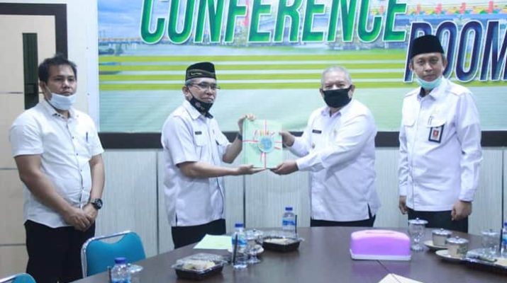 Pemkab Tanjabbar Terima 50 Sertifikat Tanah Dari BPN