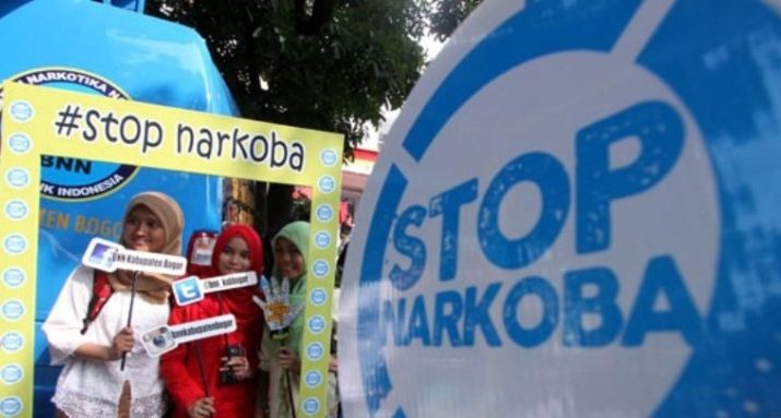 JAMBI - Pencegahan narkoba terus dilakukan berbagai pihak. Bentuk relawan anti narkoba, BNNP Jambi gandeng Youtuber dan Selebgram.