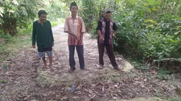 Soal Pembangunan Jalan di Lokasi Makam, Ini Tanggapan Lurah