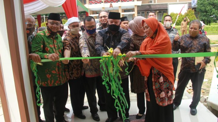 Bupati Hadiri Peresmian Mushola Fakultas Perternakan UNJA