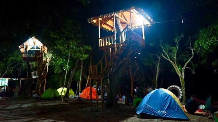 MUARO JAMBI - Danau Tangkas terus berbenah. Objek wisata di Muaro Jambi ini, jadi tempat berkemah ratusan pengunjung di akhir pekan.