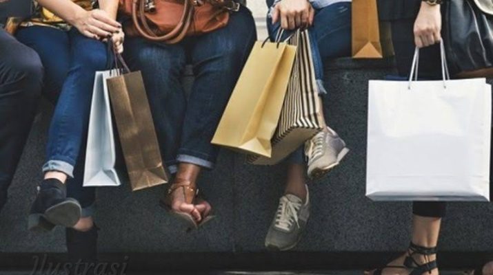 Ekonomi di Indonesia Merosot, Ternyata Karena Orang Kaya Malas Belanja