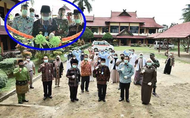 Wakil Bupati Dampingi Gubernur Resmikan Rumah Isolasi