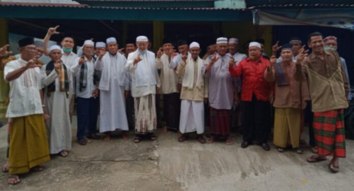 Elektabilitas dan popularitas pasangan Cagub dan Cawagub Jambi CE-Rah terus dikencangkan. Cek Endra minta, meski sudah unggul, jangan kasih kendor