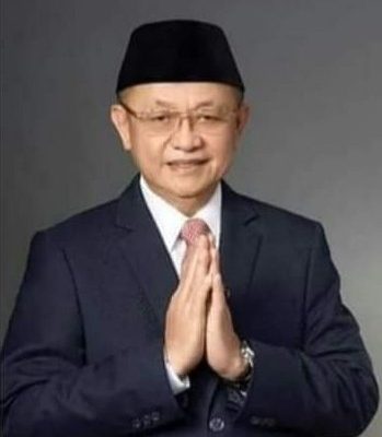 Lahir dan tumbuh kembang di Jambi, Cek Endra ingin Jambi jadi Provinsi yang disegani di Indonesia. Paling tidak diperhitungkan di Pulau Sumatera ini. 