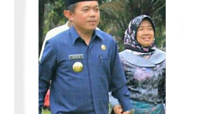 Mengenal Hesti Haris, Tak Sungkan Pinjam Bedak Orang Terdekat