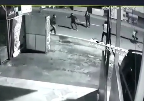 Beberapa hari belakangan ini, keberadaan gang motor bersenjata marak di perbincangkan. Pasalnya, baru-baru ulahnya kerap kali terjadi di Kota Jambi, Minggu (11/10/2020).