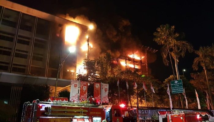 Bukan Karena Arus Pendek, Bareskrim Gelar Perkara Kebakaran Kejagung