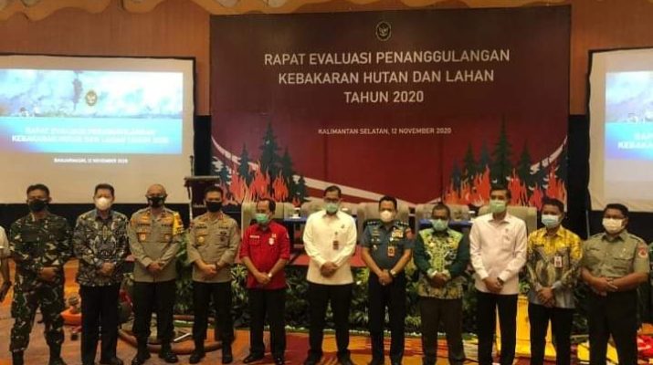 Kapolda Jambi Irjen Pol Drs Firman Shantyabudi, menghadiri Rapat evaluasi Penanggulangan Karhutla Tahun 2020, di Banjarmasin pada Kamis (12/11/2020). 