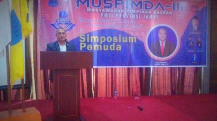 Saat melakukan kunjungan kerja, dan Melakukan Musyawarah dengan PMII, Senin (16/11) Stafsus Wapres RI sebut penting cermati SDA, hingga sampaikan pesan ini pada Kader PMII Jambi.