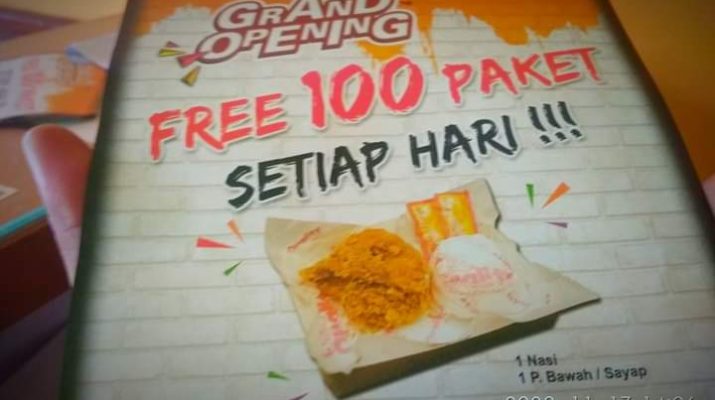 Pertengahan November 2020 ini, sebuah resto Quality Fried Chicken di Jambi, lagi promo besar besaran. Dimana, mereka sudah menyiapkan 100 paket makan gratis bagi pengunjung.
