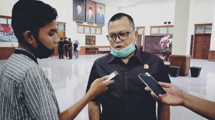 Aktivitas PETI di Merangin makin merajalela, bahkan sampai sasar sebuah mushola. Hal ini pun menjadi sorotan DPRD Provinsi Jambi.