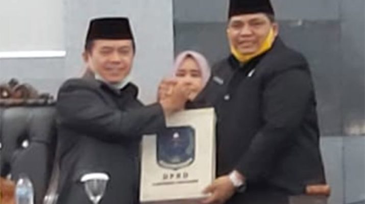 Sembilan Fraksi Dewan Perwakilan Rakyat Daerah atau DPRD Kabupaten Merangin, menyetujui Laporan Keterangan Pertanggungjawaban (LKPJ), Bupati Merangin Tahun Anggaran (TA) 2019.