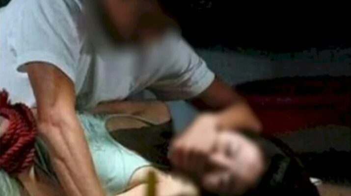 Seorang oknum Kades, berinisial JU (33), nekat setubuhi seorang mahasiswa di sebuah kosan. Hal ini, berawal dari pelaku menumpang berteduh.