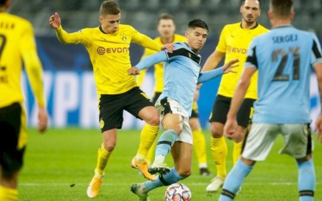 Perandingan antara Borussia Dortmund Vs Lazio harus berakhir dengan imbang. terjadi setelah gol Raphael Guerreiro di balas oleh Ciro Immobile