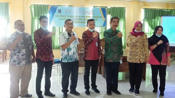 Baru pertama di lakukan di Provinsi Jambi, cuma Kabupaten Tanjabbar yang laksanakan Latsar CPNS, secara daring atau online. Tak ayal, hal ini bakal jadi percontohan daerah lainnya nanti. 