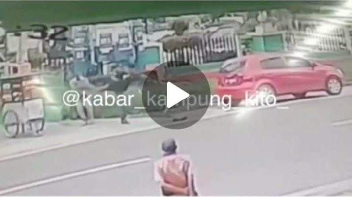 Dengan sebuah video yang menampilkan adegan penganiayaan tukang bakso. Yang di ketahui berada di kawasan Mayang Mangurai, Kota Jambi.