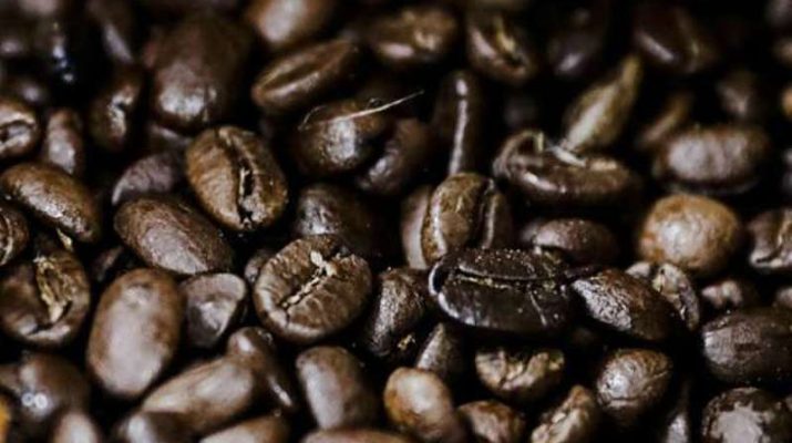 BERITA NASIONAL - Demi menjajakan barang haramnya. Kal ini, modus yang di pakai adalah dengan kopi yang di oplos dengan narkoba jenis ganja.