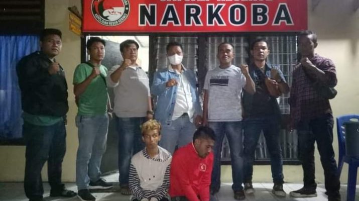 Hanya dalam semalam, Sat Resnarkoba Polres Kerinci berhasil ungkap 2 kasus Narkotika jenis sabu, Sabtu (02/01/2021) kemarin malam.