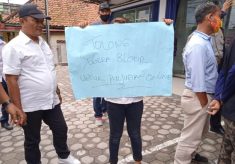 Transaksi judi online di duga menggunakan nomor rekening , tengah marak dan menjadi sorotan di Jambi saat ini. Tak segan-segan, Bank BRI akan blokir rekening nasabah, jika ada yang salah gunakan dan tidak sesuai peraturan.