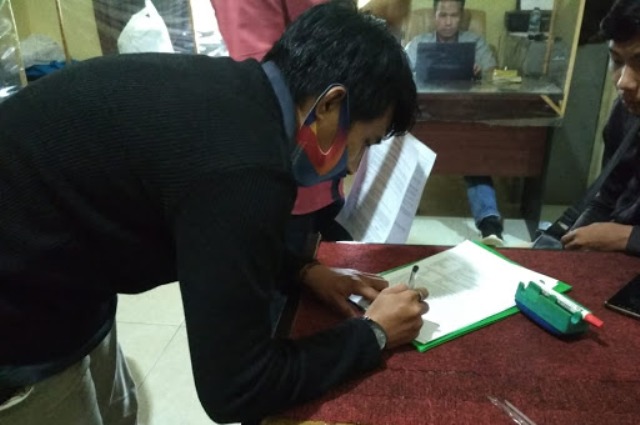 Tindakan kasar dan tak patut di tiru Kades Bertam, berbuntut laporan polisi pada 28 Januari 2021. Hampir sebulan kasus pengusiran wartawan di Muaro Jambi, bagaimana perkembangannya?