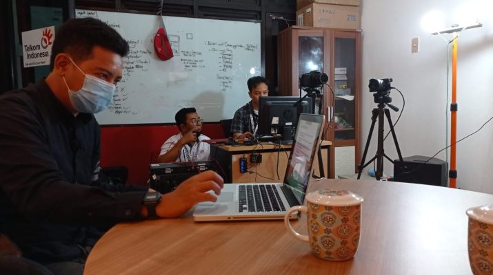 Sebuah peringatan hari besar di Indonesia, akan di peringati kembali dalam waktu dekat ini. Yakni Hari Film Nasional, dalam menyambutnya Forum Film Jambi atau FFJ gagas sebuah bioskop komunitas.