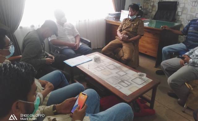 Usai turun dan melihat langsung ke lokasi konflik antar Perusahaan Batu Bara, yang berada di Desa Hajran, Desa Mata Gual dan Desa Koto Boyo di kecamatan Batin XXIV, Jambi.