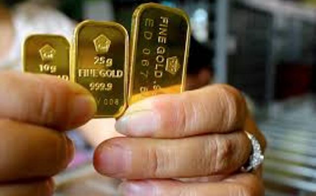 Alami perubahan yang tak terlalu signifikan, harga emas di pegadaian hari ini di pekan kedua Maret 2021 menurun kembali, Minggu (07/03/2021).