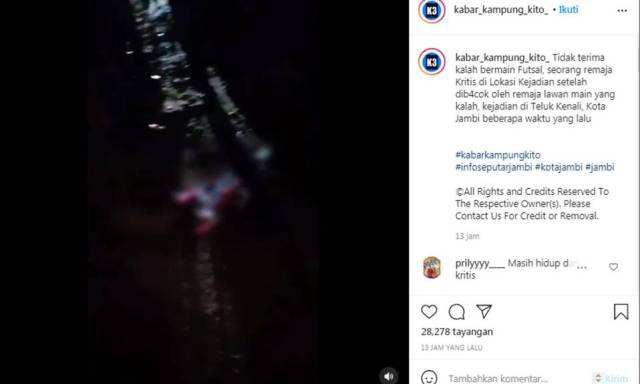 Heboh, sebuah kejadian tragis menimpa salah satu Siswa SMA di Jambi, yang  dibacok saat pulang dari bermain Futsal, Senin (29/03/2021).
