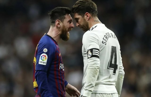 Bigmatch La Liga duel antara Real Madrid vs Barcelona, di prediksi bakal berlangsung sengit. Keduanya bertekad untuk meraup tiga poin, demi menjaga asa juara Liga Spanyol.