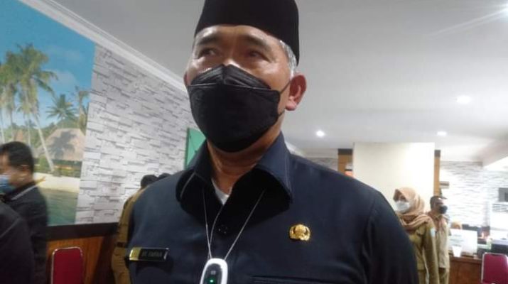 Walikota Jambi, H Syarif Fasha tak terima jika Kota Jambi disebut masuk ke dalam zona merah Covid-19. Hal ini di sampaikannya, saat di temui awak media usai rapat Paripurna DPRD Kota Jambi, Senin (21/06/2021).