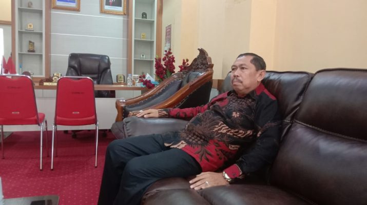 Dewan Perwakilan Rakyat Daerah atau DPRD Tanjabbar, pada pekan depan akan menggelar Paripurna Pengucapan Sumpah Pengganti Antar Waktu PAW anggota dari partai PBB.
