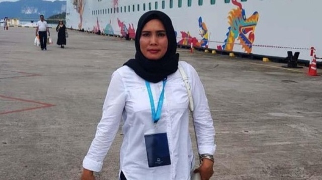 Istrinya hilang entah kemana, bingung mencari hingga Ucok buat sayembara hingga nekat keluarkan uang Rp. 150 juta. Uang tersebut akan diberikan, kepada siapun yang menemukan pasangan hidup sang pengusaha sawit tersebut.
