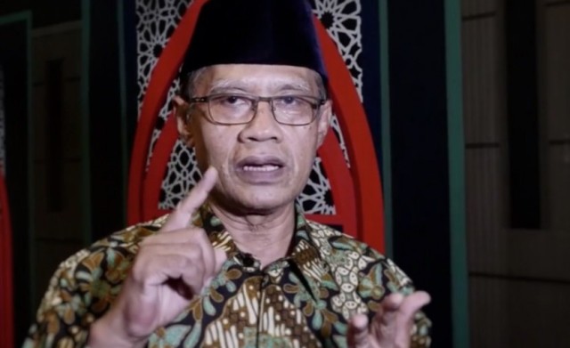 Rencana pemerintah untuk membuat PPN untuk sekolah tampaknya terus menjadi sorotan, bahkan terjadi penolakan dari beberapa pihak. Kemarin anggota DPRD Provinsi Jambi, Rusli Kamal Siregar, kini pimpinan pusat Muhammadiyah yang ikut tolak pajak sekolah tersebut.
